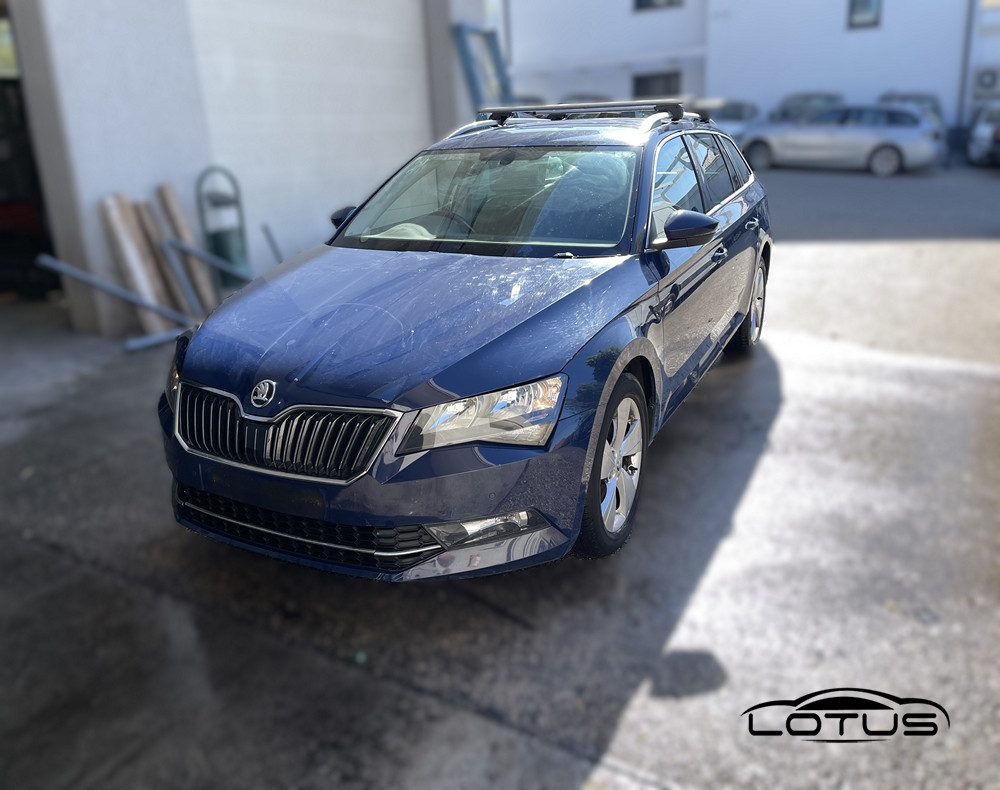 skoda superb mk3 2017 plava