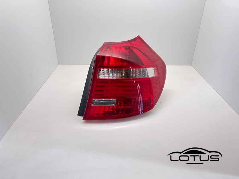 Desna štoplampa BMW 1 E87 E81 2007-2011
