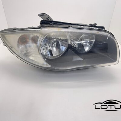 Desni far, farovi BMW 1 E87 E81 2004-2011