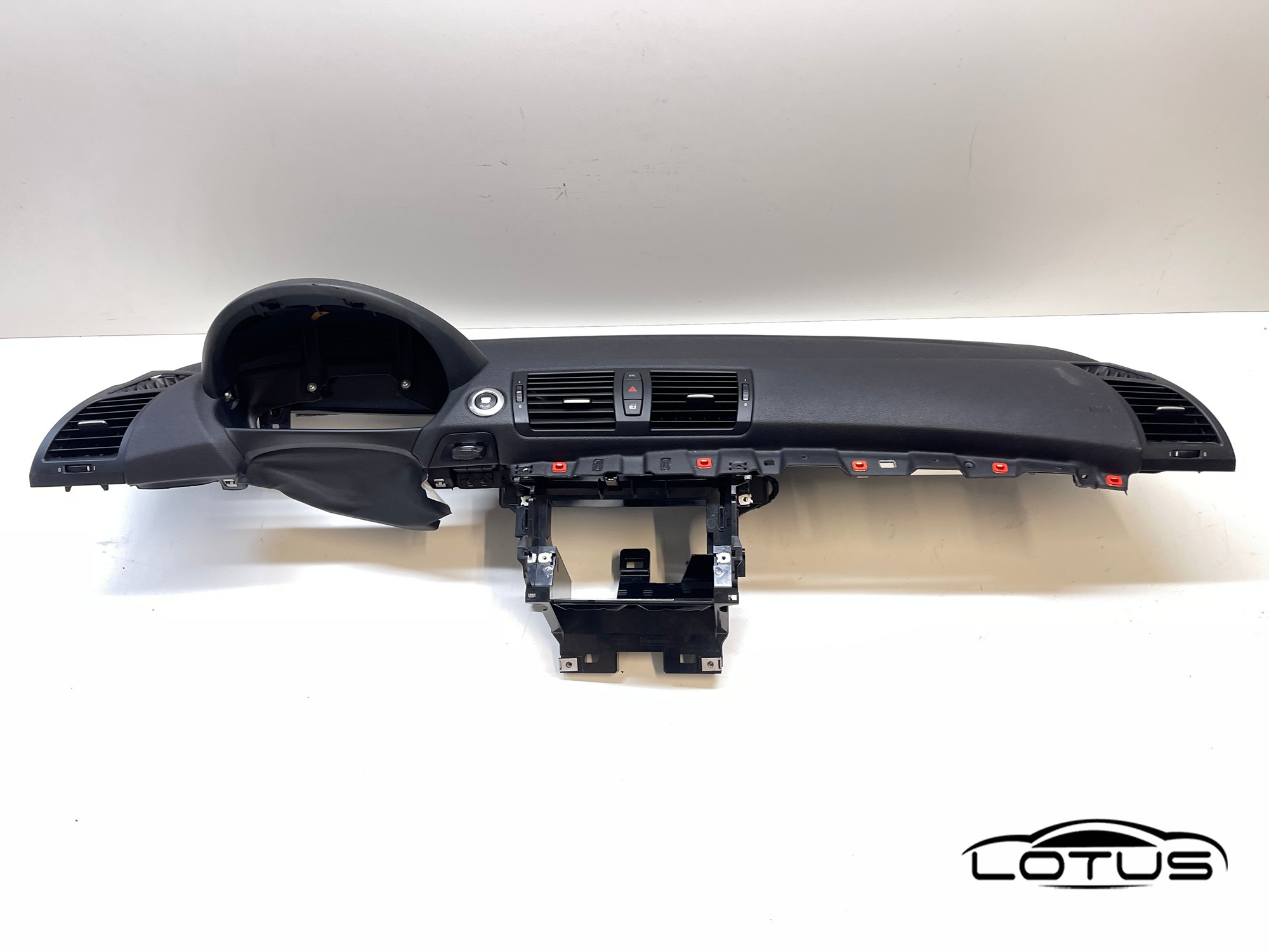 Instrument tabla BMW 1 E87 E81 2004-2011 BEZ NAVIGACIJE