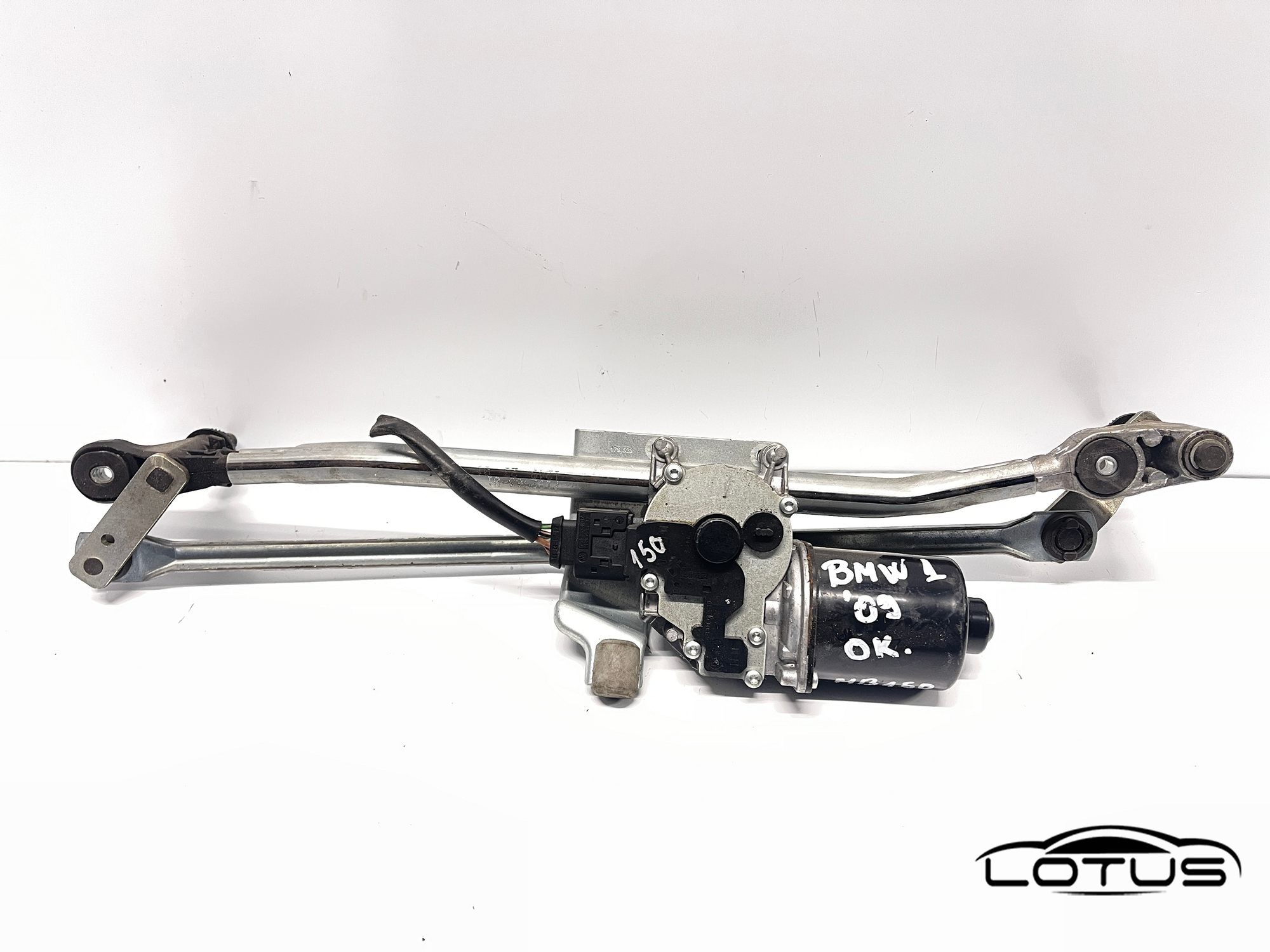 Motorić brisača BMW 1 E87 E81 2004-2011