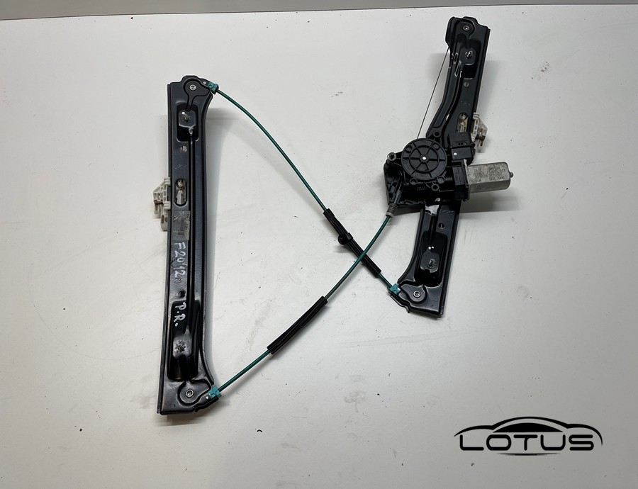 Prednji desni podizac stakla BMW 1 F20 2011-2015