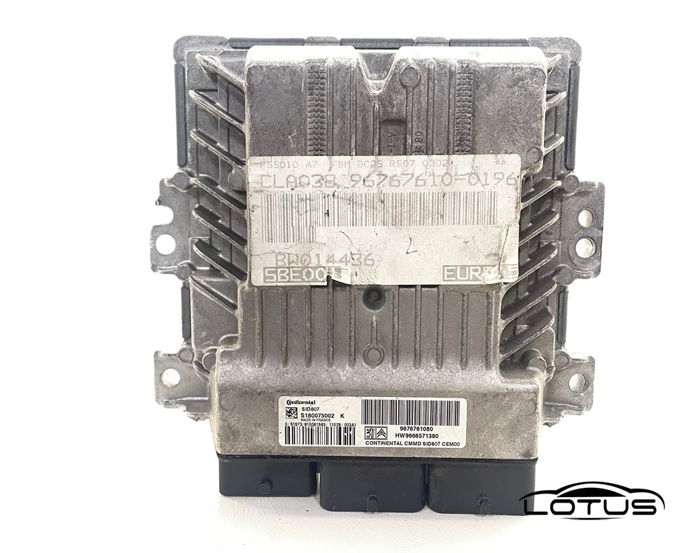 Kompjuter motora ECU Peugeot 207 1.6 HDI 9676761080