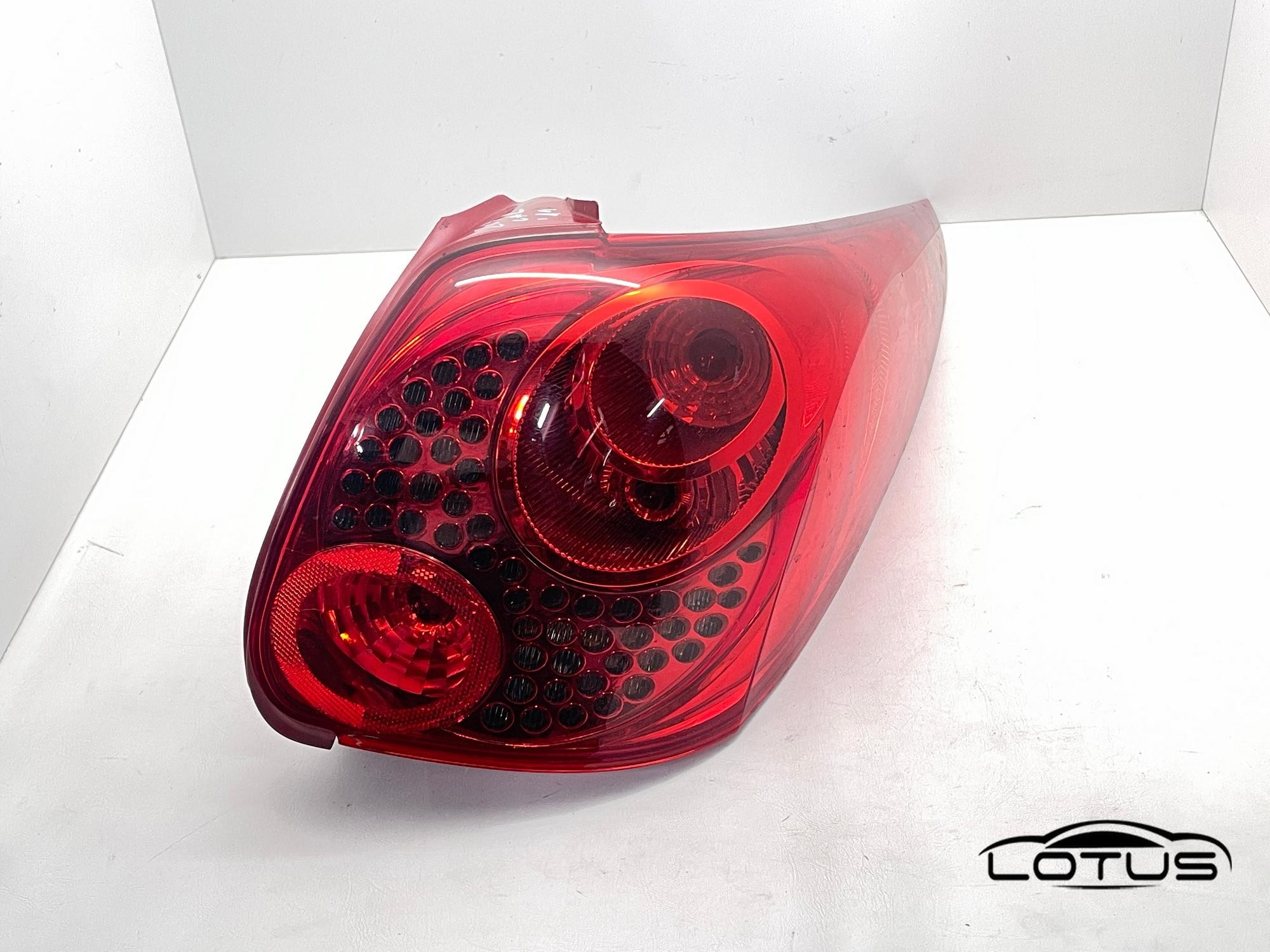 Desna štop lampa Peugeot 207 KARAVAN 2006-2014