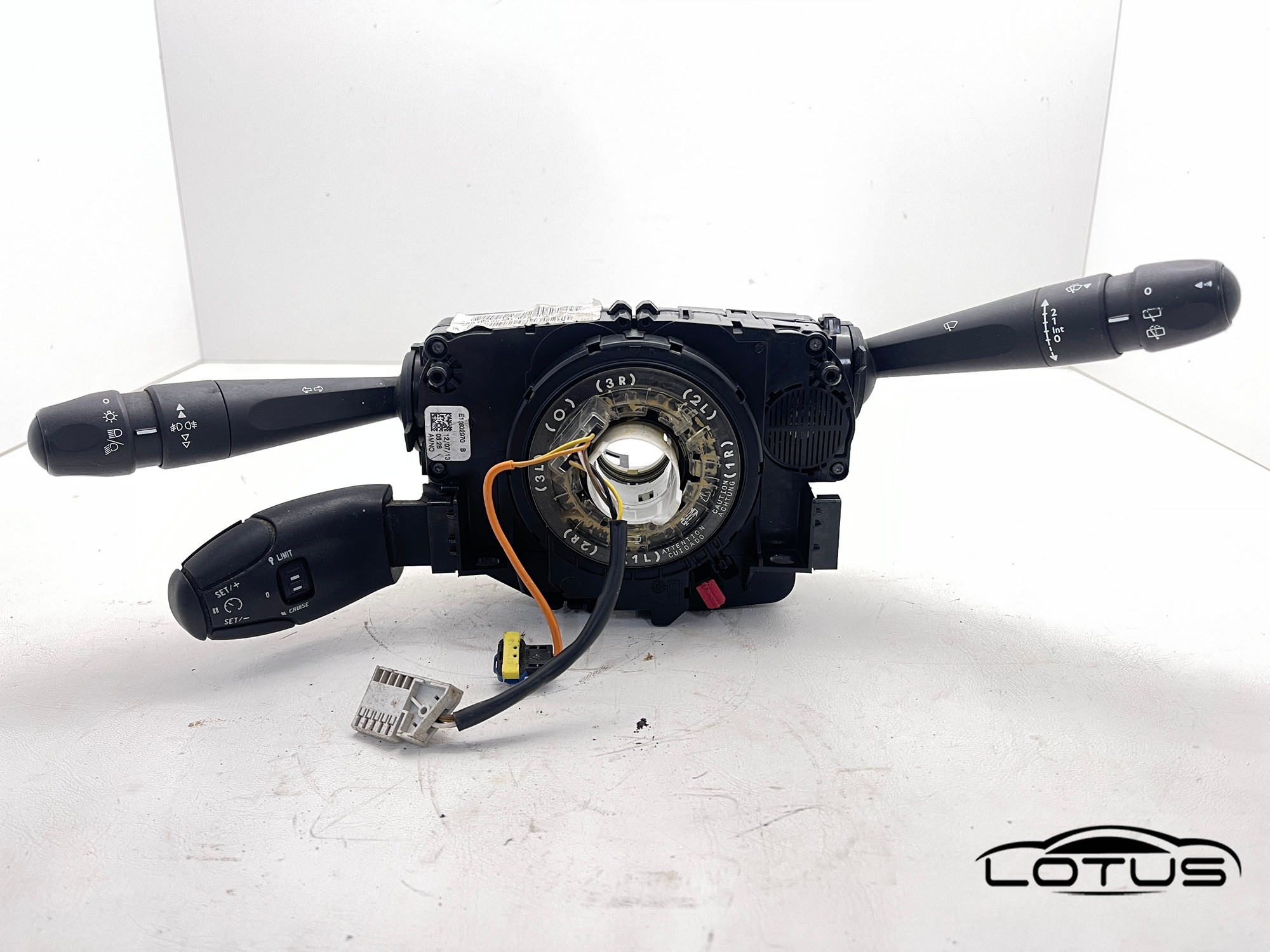 Ablender rucica Peugeot 208 98030390ZD 02