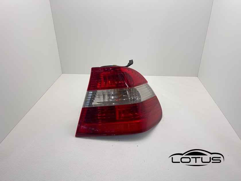 Desna štoplampa BMW 3 E46 01-05
