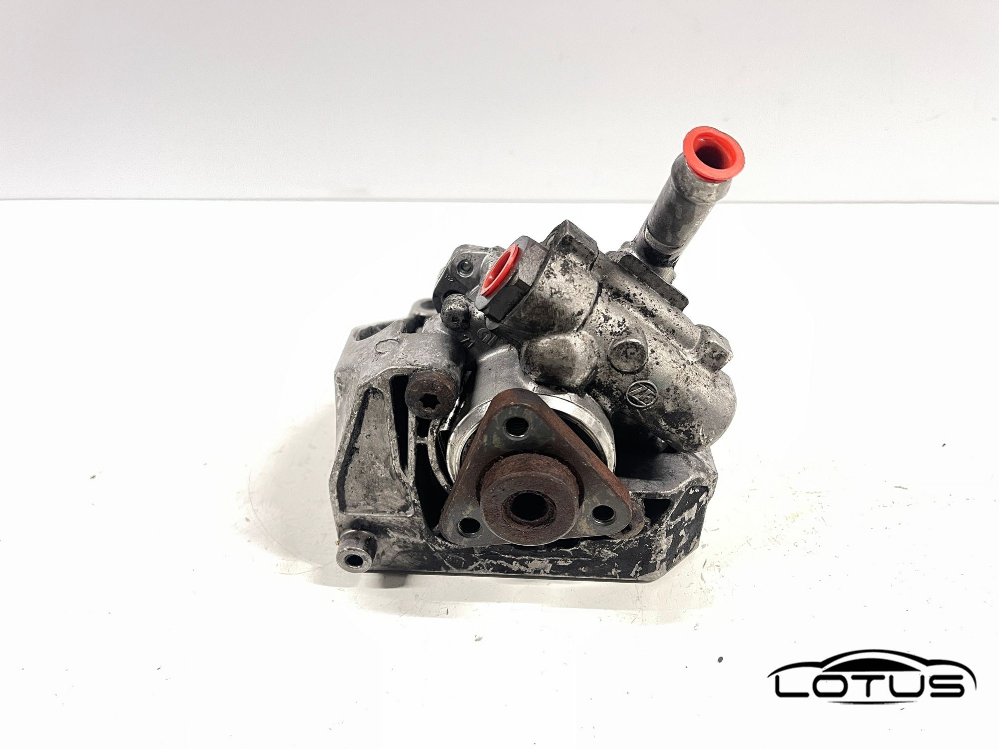 Servo pumpa BMW 3 E90 E91 320D 2005-2008 M47