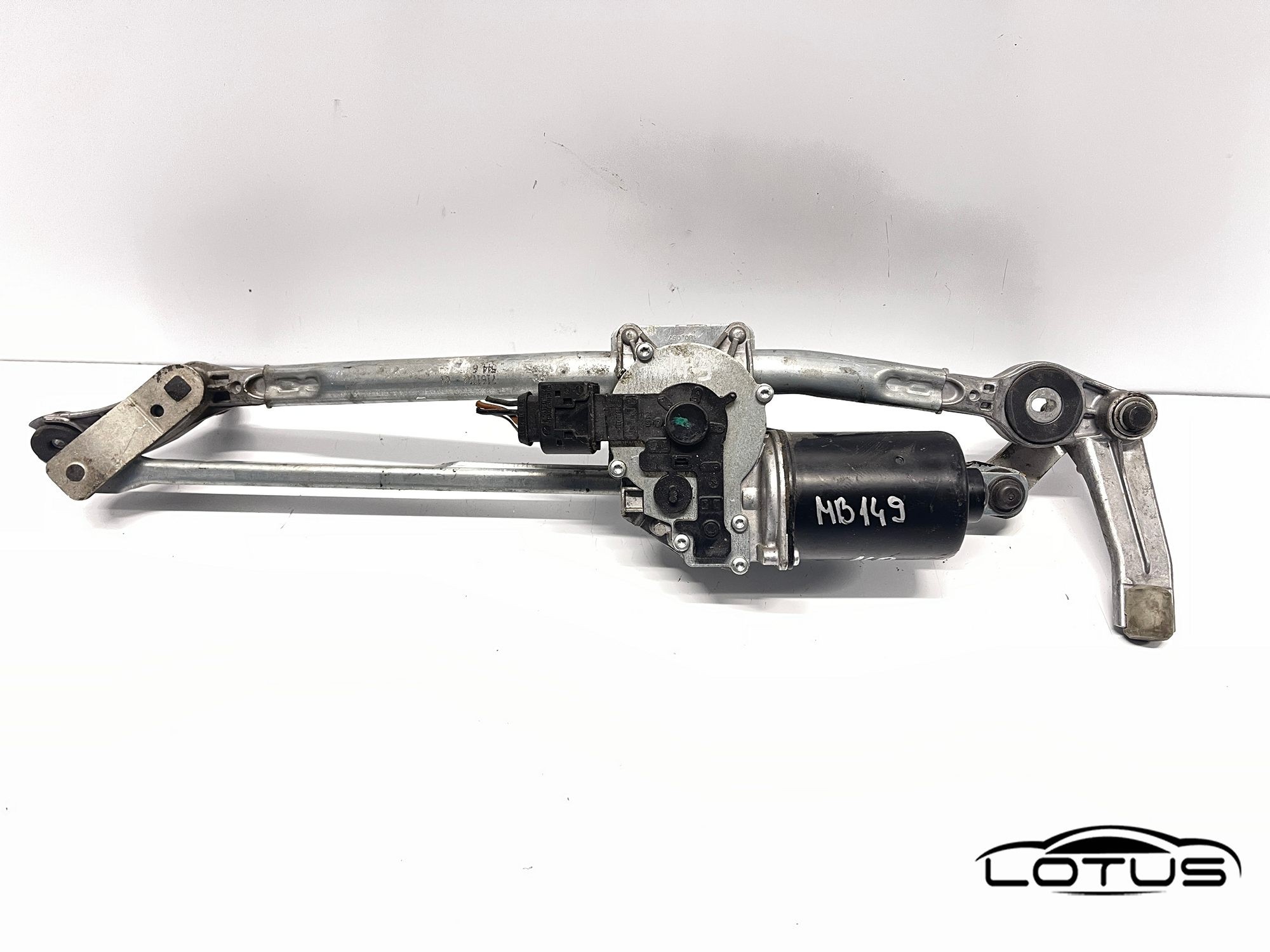 Motorić brisača BMW 3 E90 E91 E92 E93 2005-2012