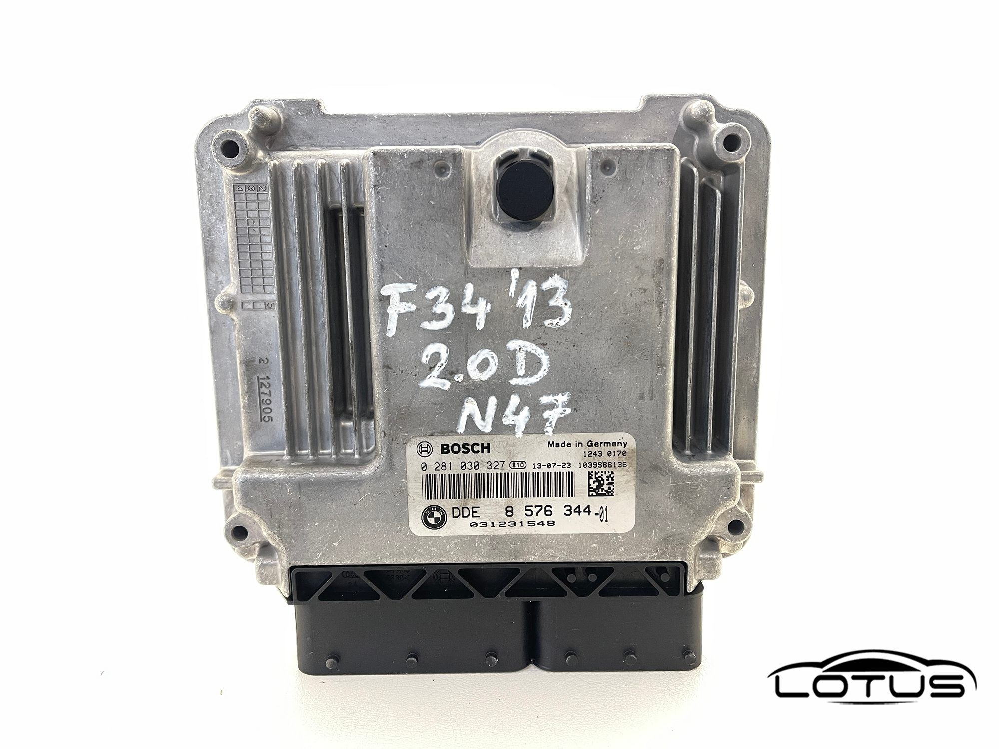 Kompjuter motora ECU BMW 3 F30 F31 F33 F34 8576344-01