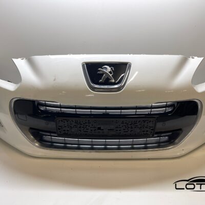 Prednji branik Peugeot 308 2011-2013