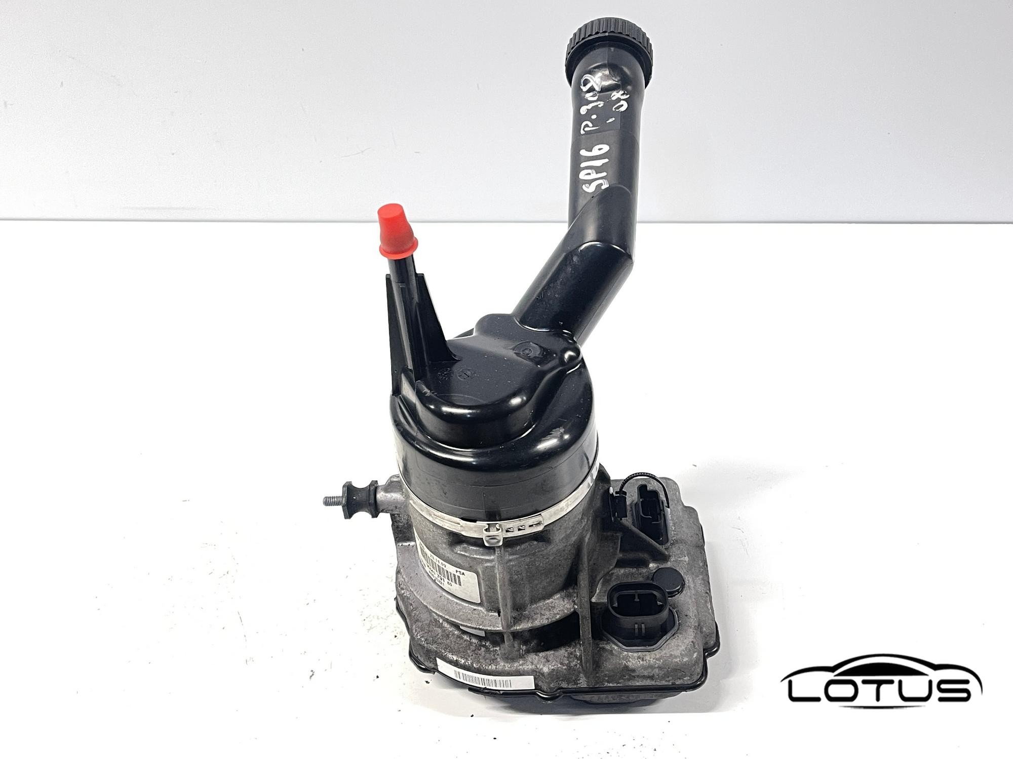 Servo pumpa Peugeot 308 2007-2013 9684979180