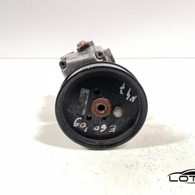 Servo pumpa BMW 5 E60 520D 2007-2010 678084803