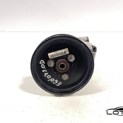 Servo pumpa BMW 5 E60 E61 2007-2010 678084802 N47