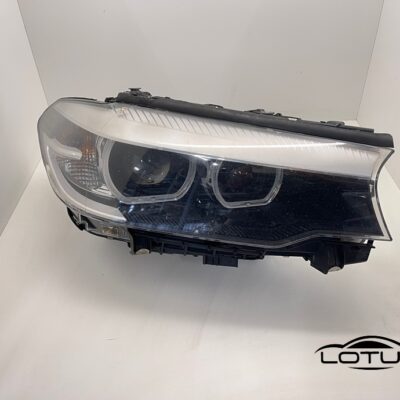 Desni far, farovi BMW 5 G30 G31 530d 2017-2020