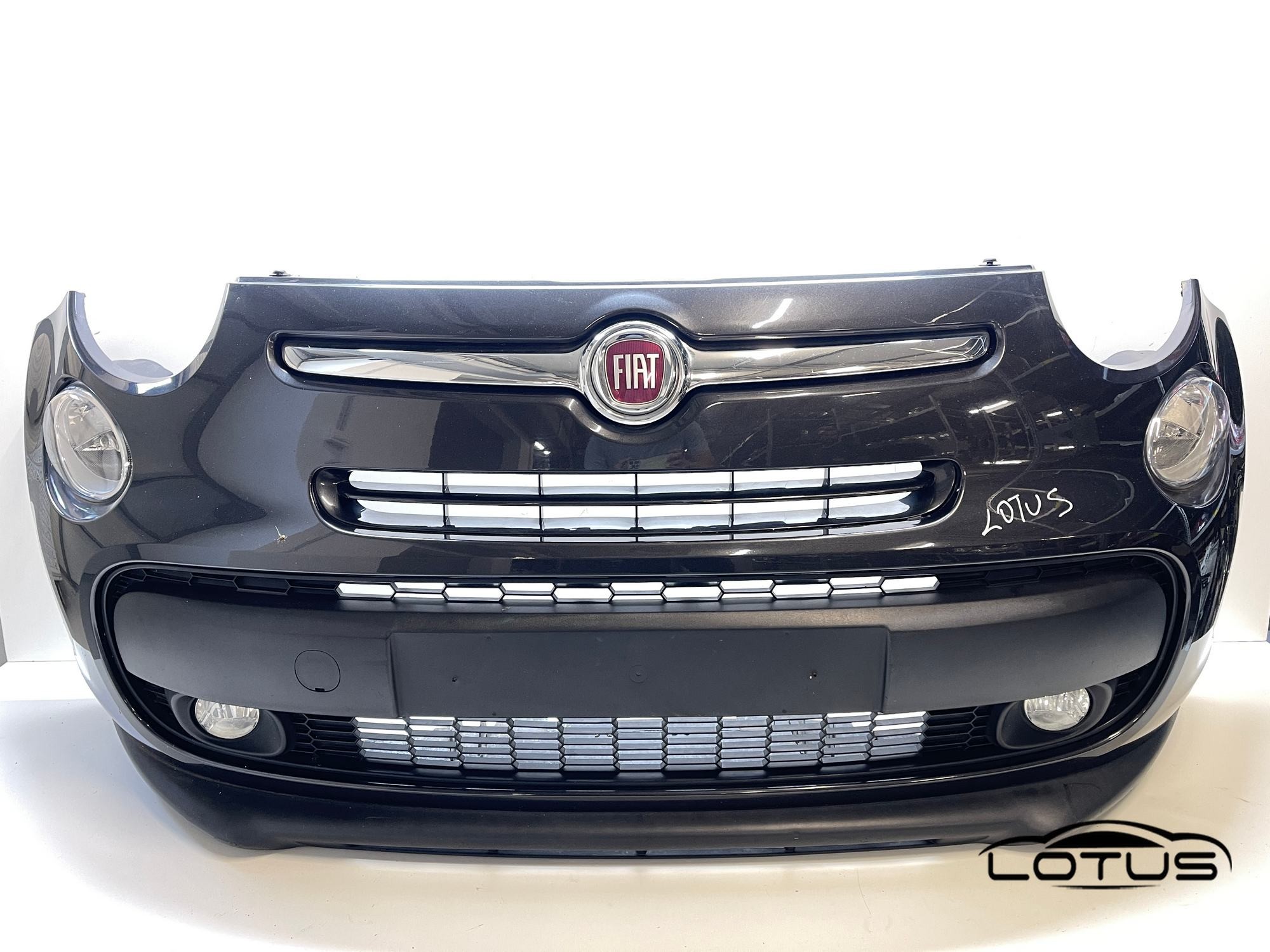 Prednji branik Fiat 500L 2012-2017
