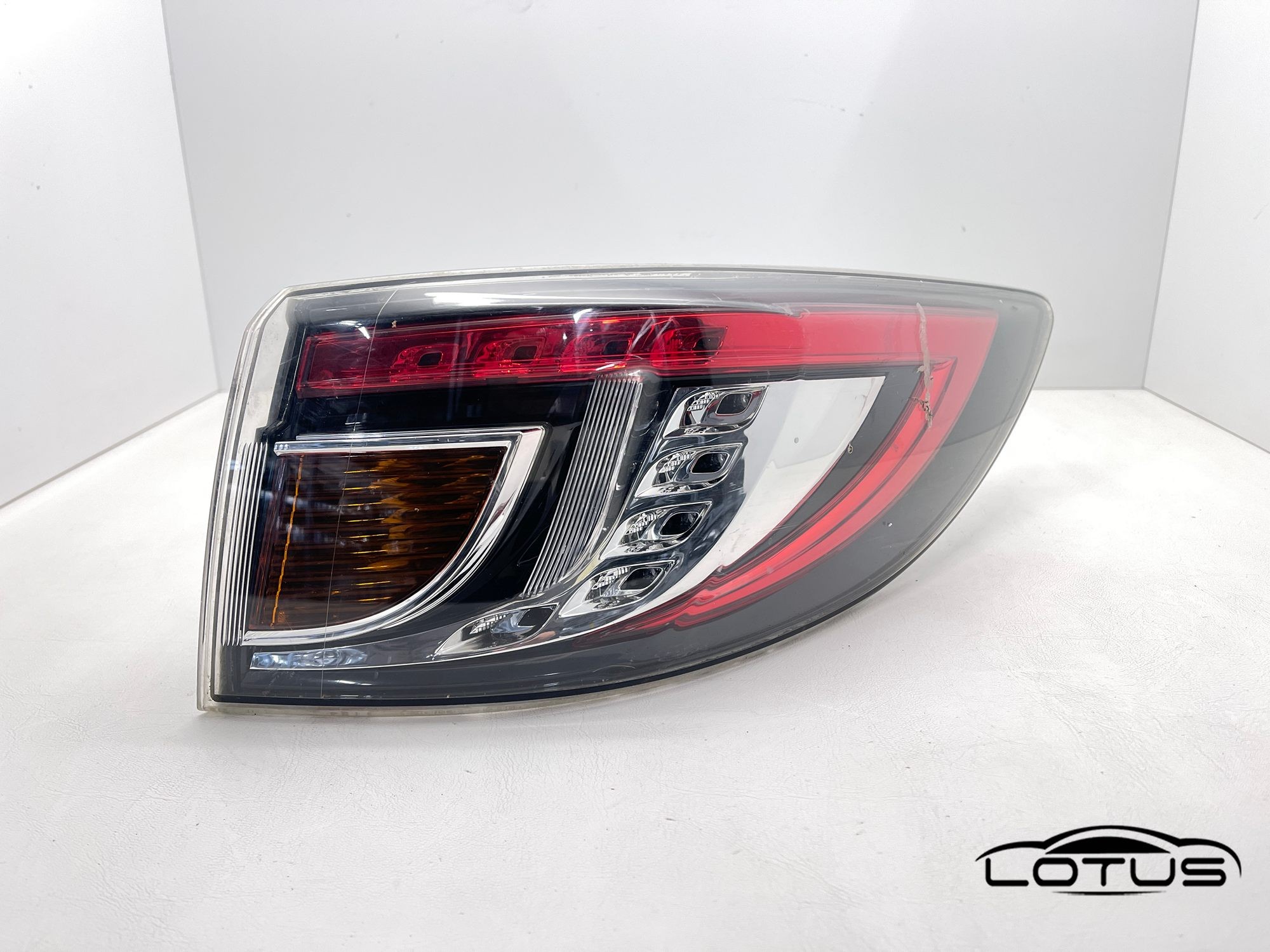 Desna štoplampa Mazda 6 KARAVAN 2010-2013