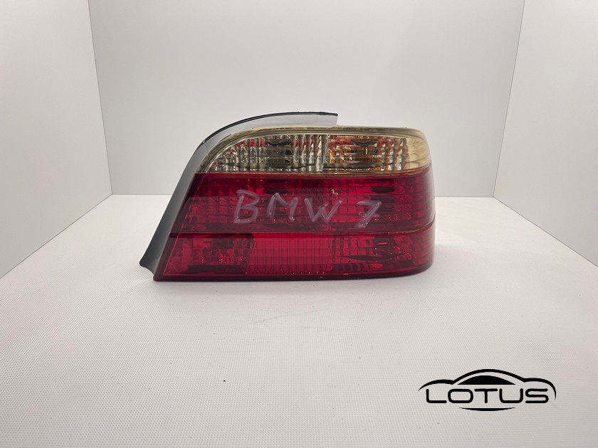 Desna štoplampa BMW 7 E38 98-01