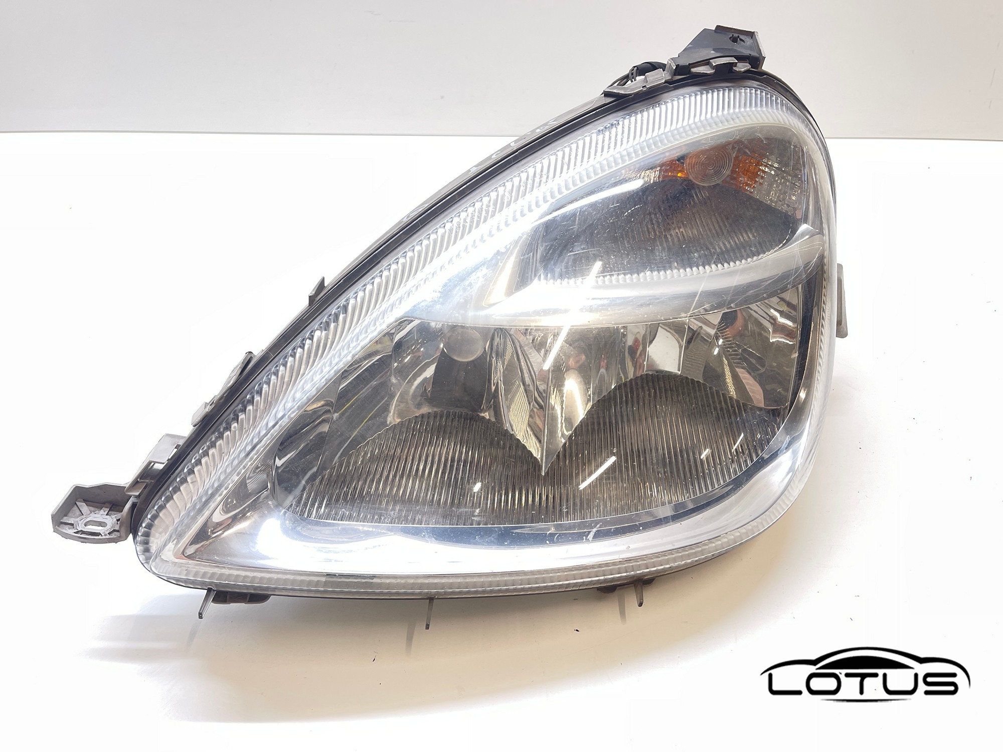 Lijevi far Mercedes A KLASA W168 01-04
