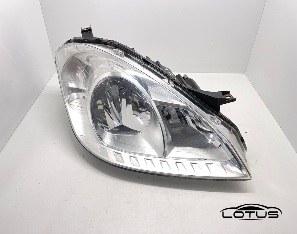 Desni far, farovi Mercedes A klasa W169 2008-2012