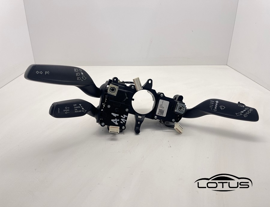Ablender Audi A1 Q3 8X 2010-2014 8X0953501D