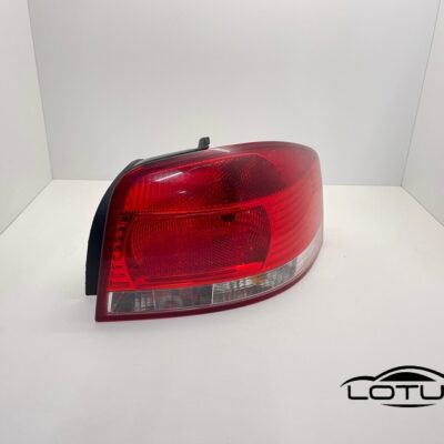 Desna štoplampa Audi A3 2V 04-08
