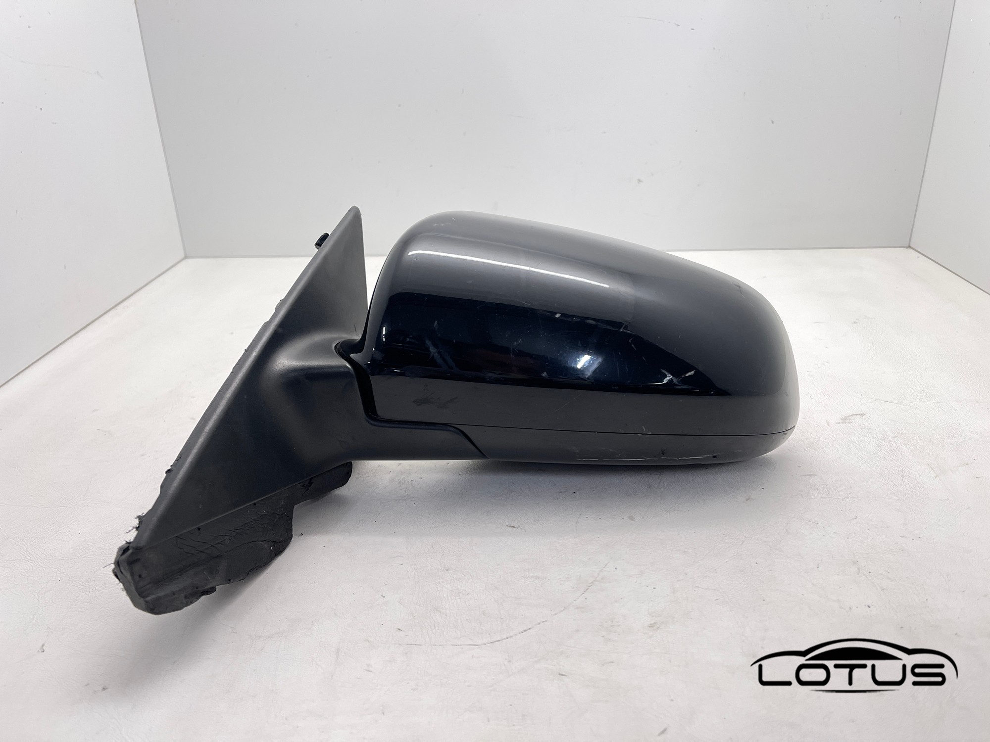 Lijevi retrovizor Audi A3 8P 2004-2007