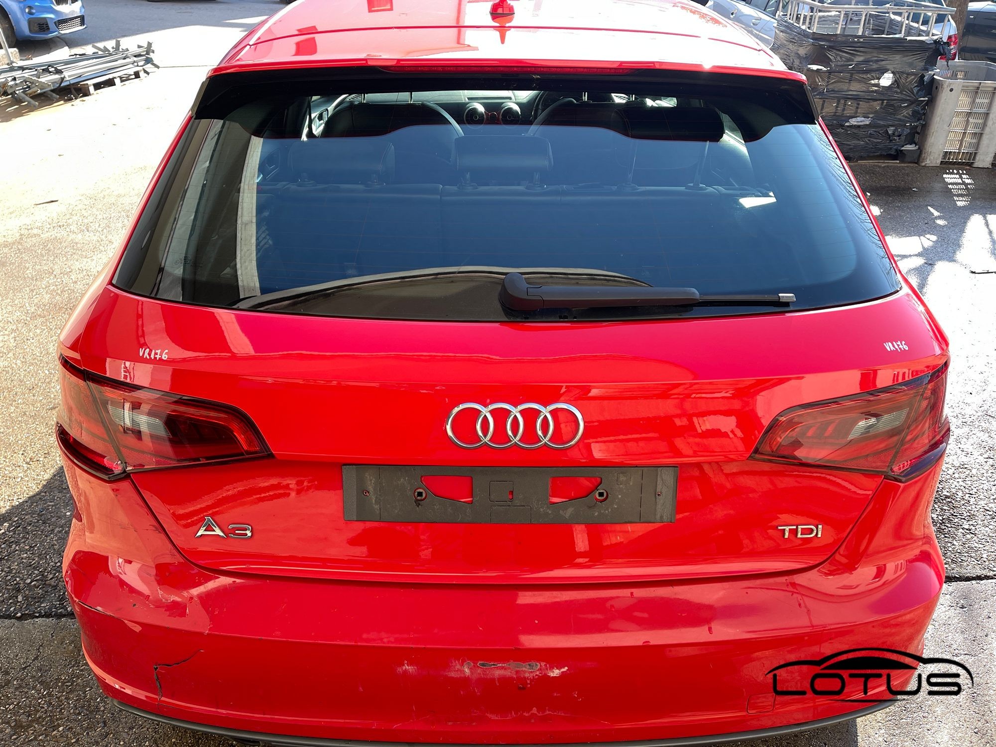 Gepek, zadnja hauba Audi A3 8V 2012-2020 LY3J