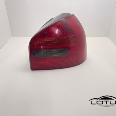 Desna štoplampa Audi A3 96-99