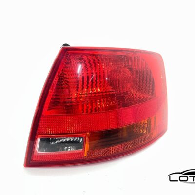 Desna štoplampa Audi A4 B7 2004-2008 KARAVAN