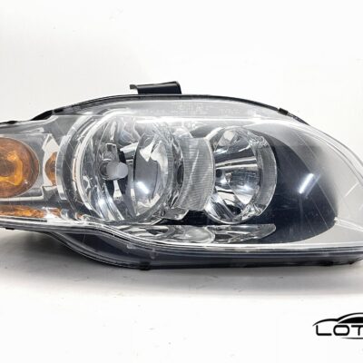 Desni far, farovi Audi A4 B7 2004-2007
