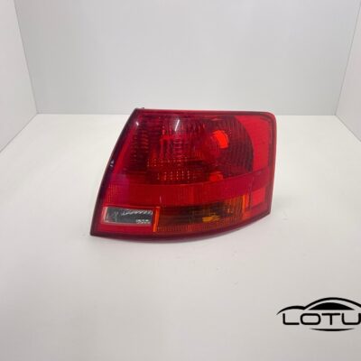 Desna štoplampa Audi A4 B7 KARAVAN 04-08