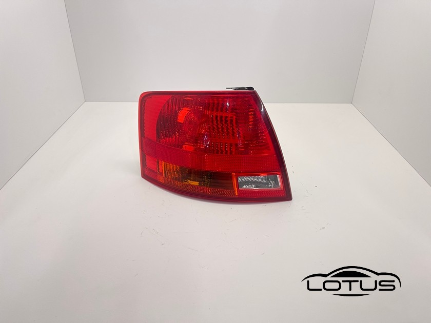 Lijeva štoplampa Audi A4 B7 KARAVAN 04-07