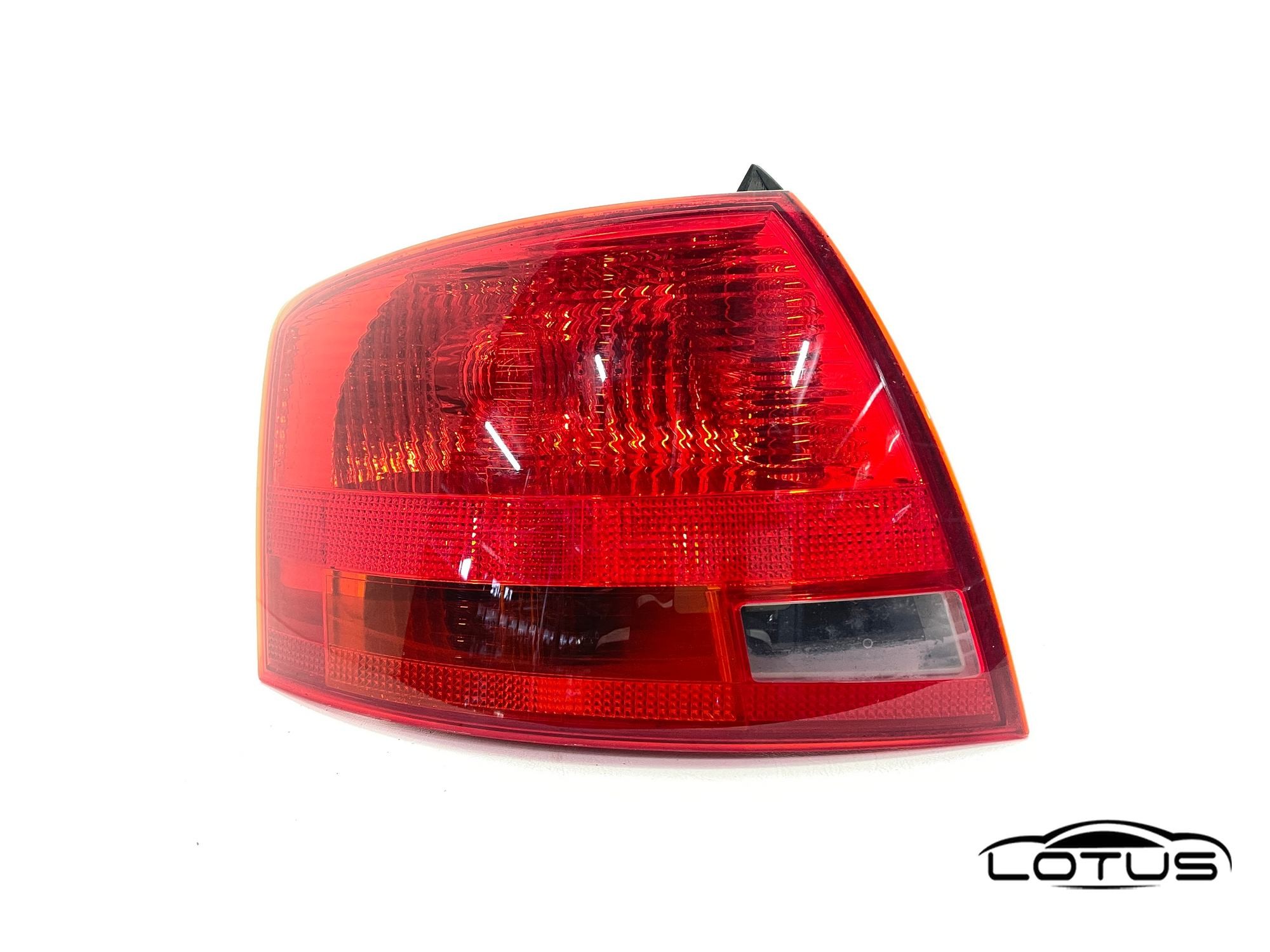 Lijeva štoplampa Audi A4 B7 KARAVAN 2004-2008