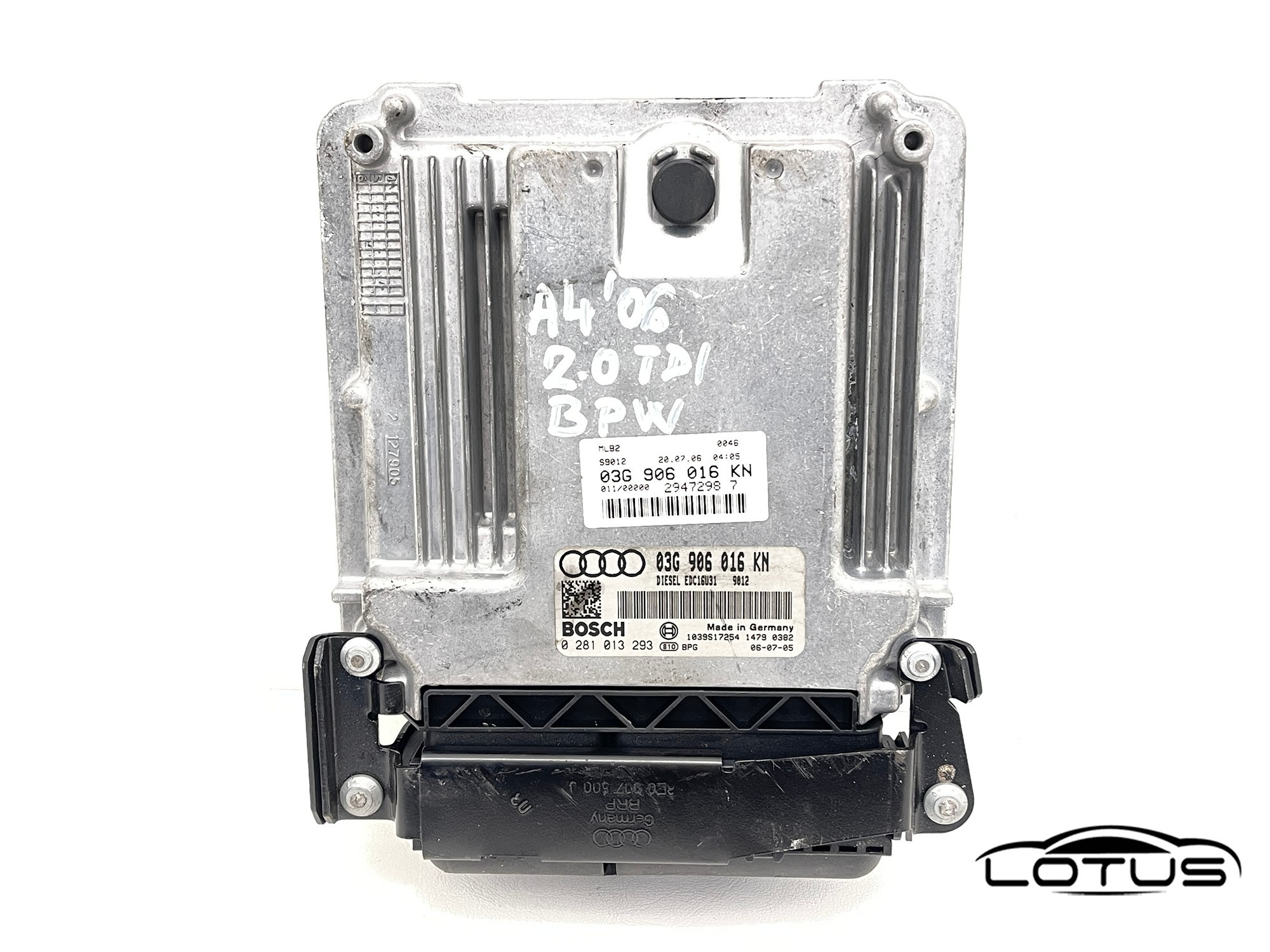 Kompjuter motora ECU Audi A4 B7 2.0 TDI BPW 03G906016KN
