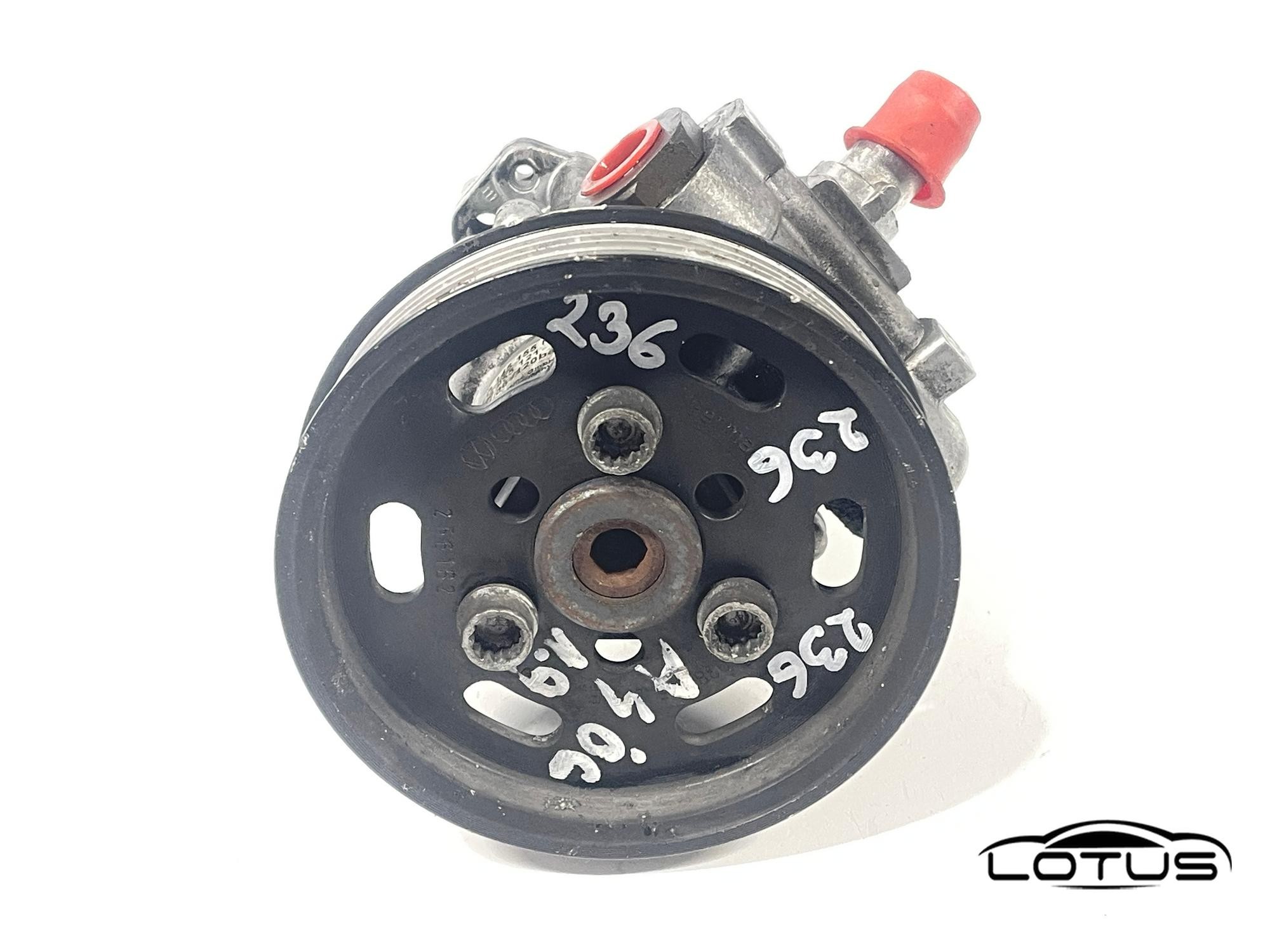 Servo pumpa Audi A4 B7 2004-2007 1.9 TDI 8E0145155N