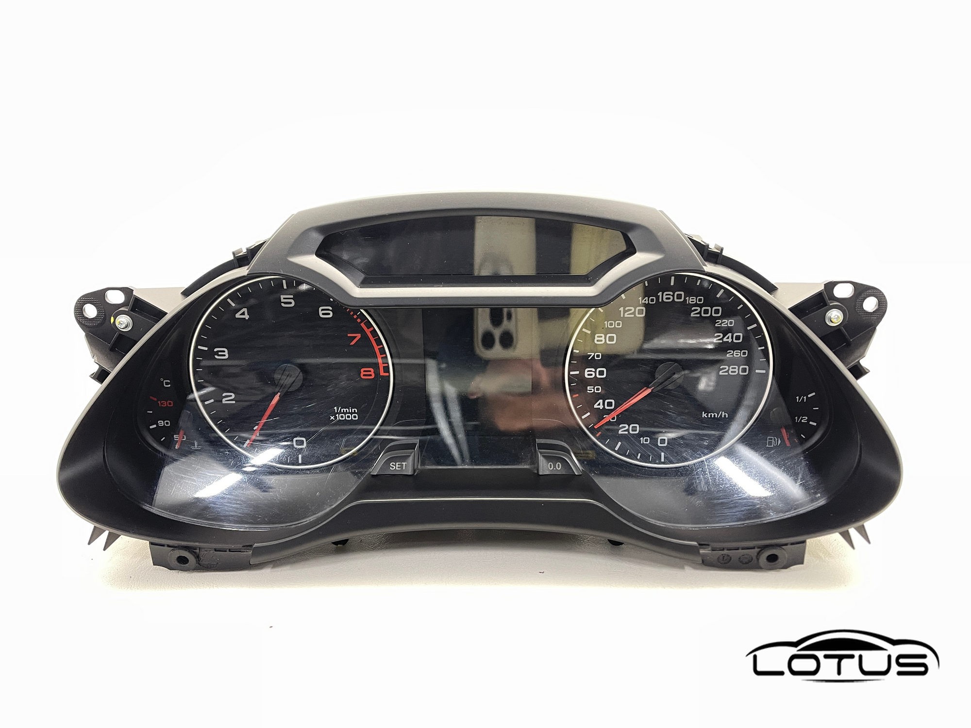 Kilometar sat Audi A4 B8 1.8 TFSI 8K0920900B