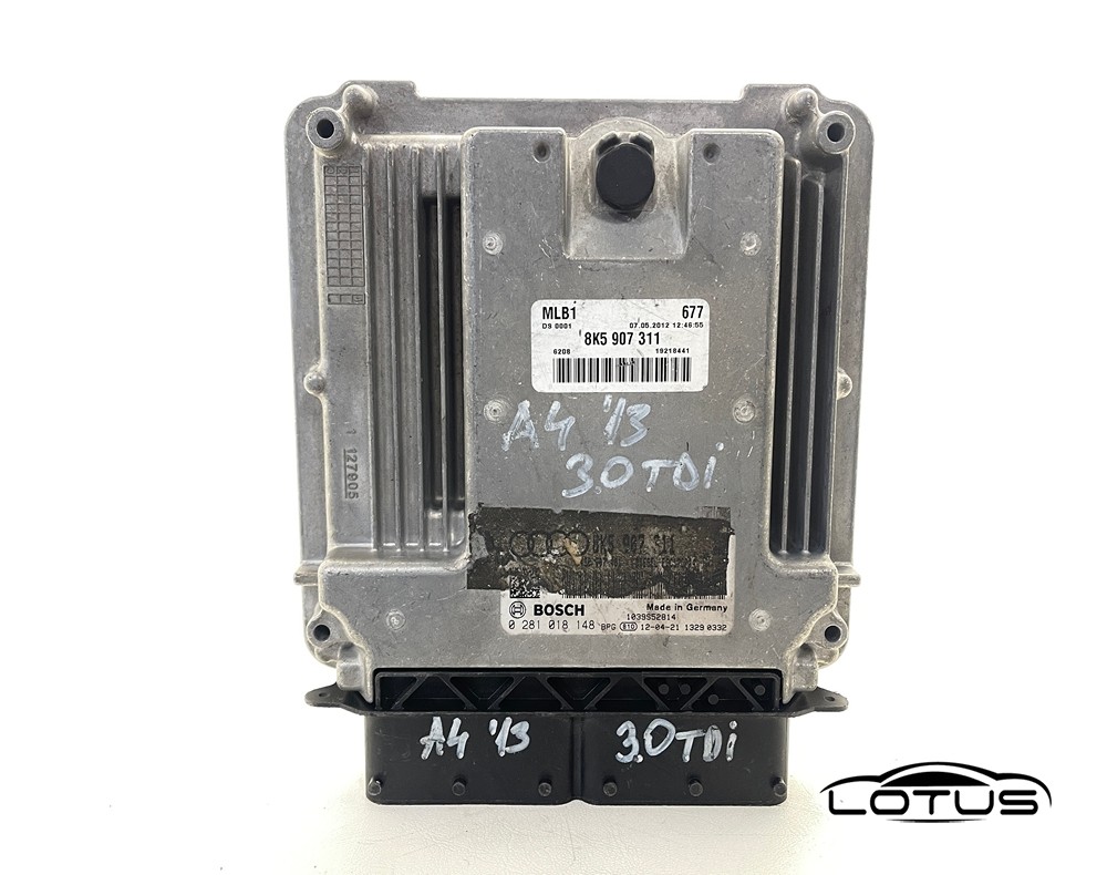 Kompjuter motora ECU Audi A4 B8 3.0 TDI 8K5907311