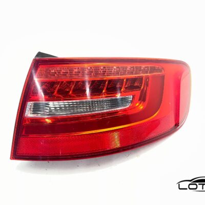 Desna štop lampa Audi A4 B8 2011-2015 KARAVAN LED