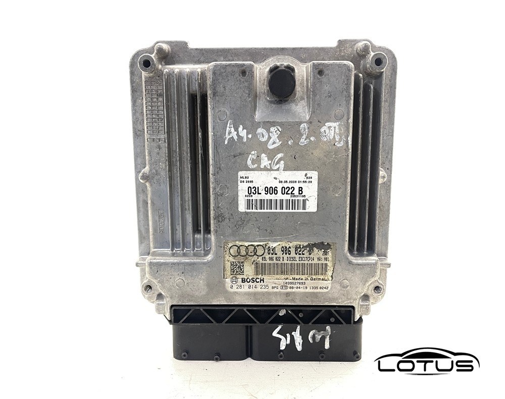 Kompjuter motora ECU Audi A4 B8 03L906022B