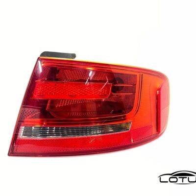 Desna štop lampa  A4 B8 LIMUZINA 2007-2011