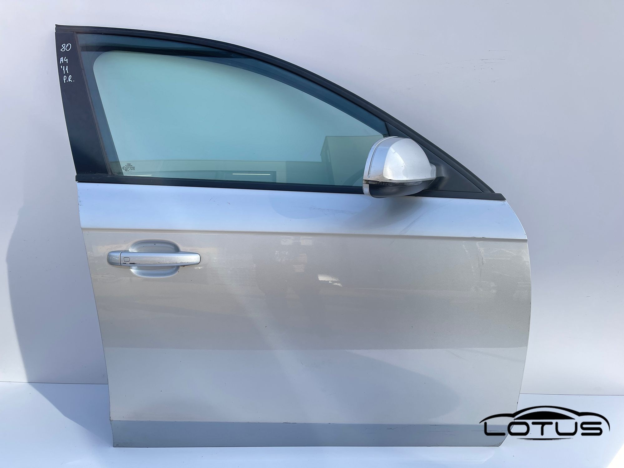 Prednja desna vrata Audi A4 B8 2007-2015
