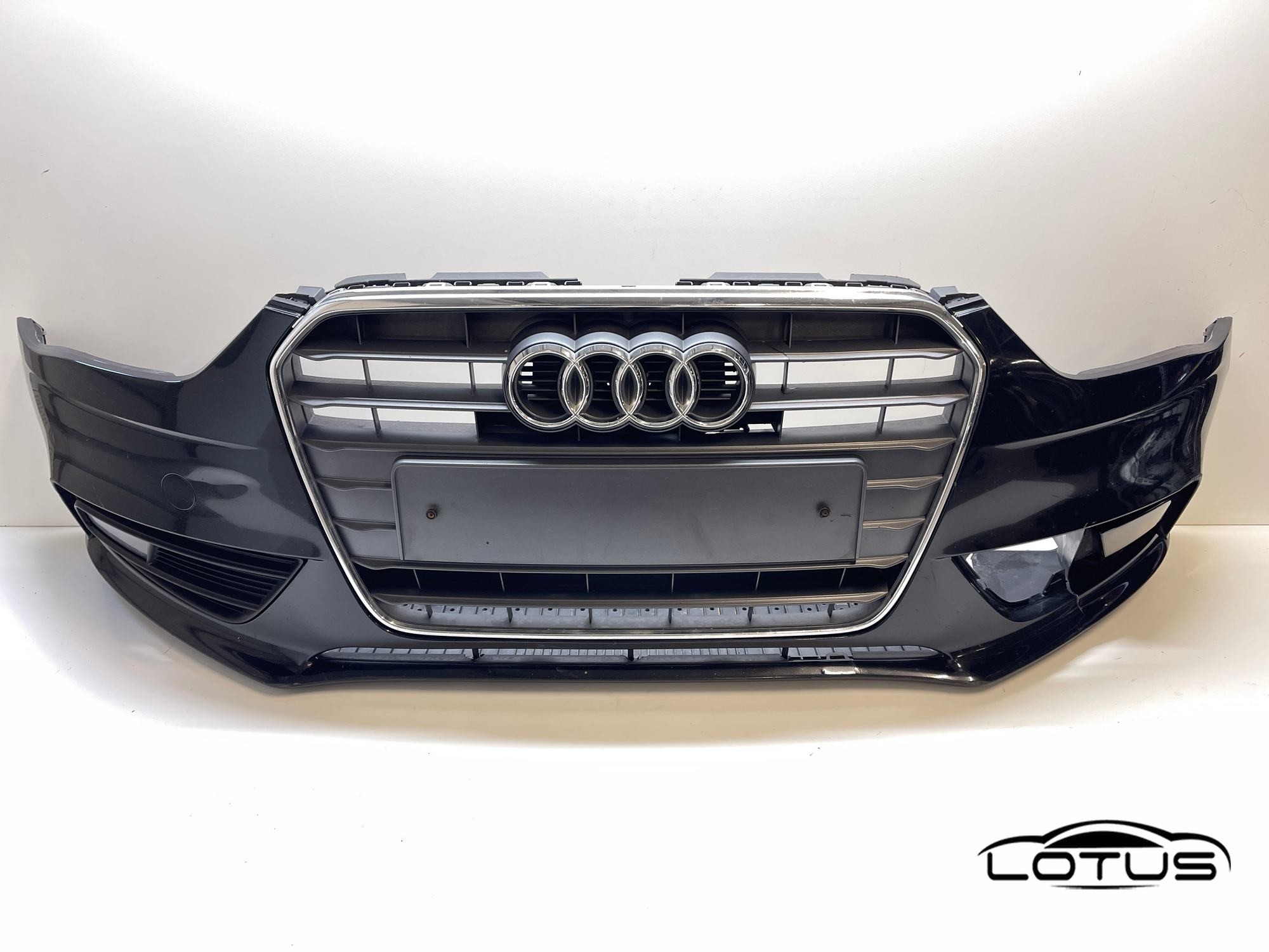 Prednji branik Audi A4 B8 2011-2015 FACELIFT