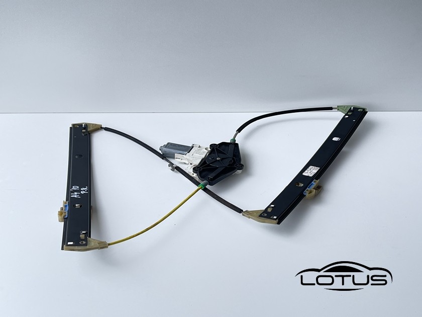 Prednji desni podizac stakla 4V Audi A4 B8 2007-11