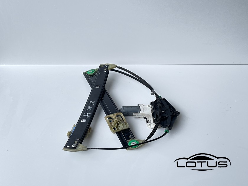 Prednji desni podizac stakla 4V Audi A4 B8 2007-11