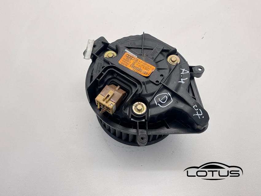 Ventilator kabine Audi A4 2004-2007 8E1820021E