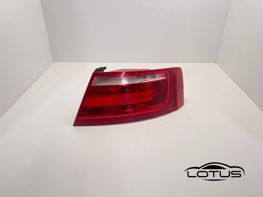 Desna štoplampa Audi A5 2V 07-11