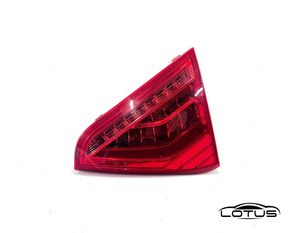 Desna štoplampa Audi A5 8T SPORTBACK 2011-2016 LED