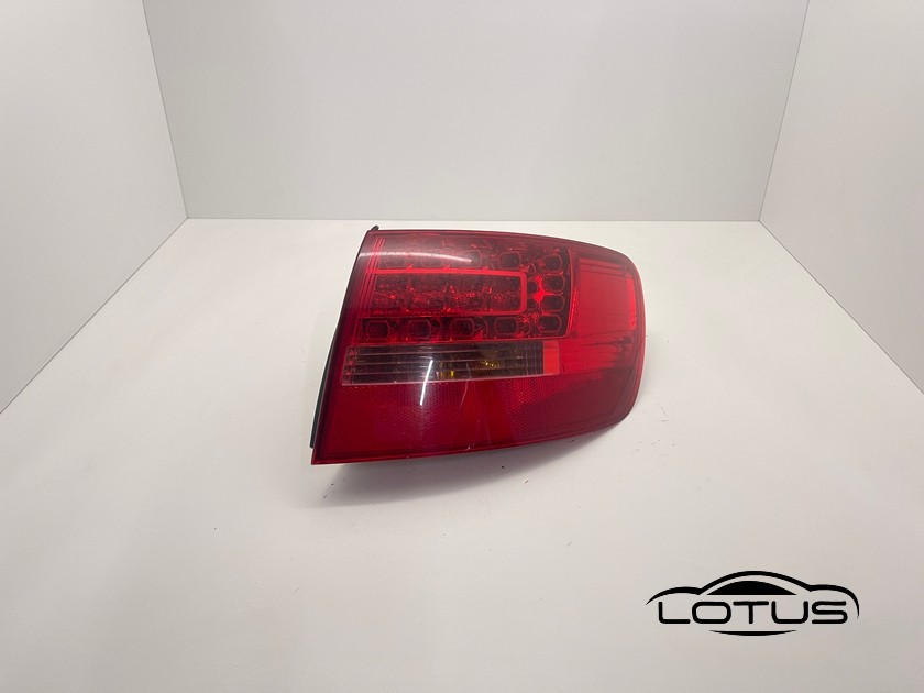 Desna štoplampa Audi A6 C6 4F KARAVAN LED 04-08