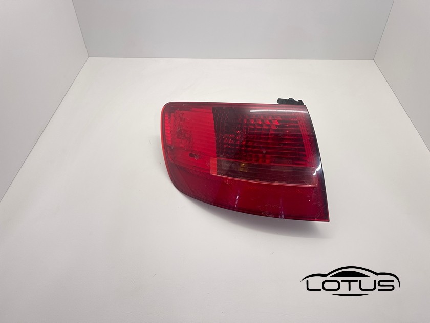 Lijeva štoplampa Audi A6 KARAVAN 04-08