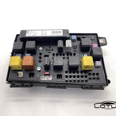 Kutija osigurača Opel ASTRA H 04-07 13206748 GU